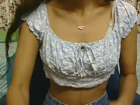 Tanvi-20 online show from November 5, 2025, 5:18 am