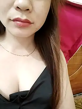 Snapshot of Girl_Shy2000 chatting on October 4, 2025, 7:17 am Girl Shy2000 online show from October 4, 2025, 7:17 am