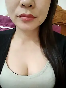 Snapshot of Girl_Shy2000 chatting on November 11, 2025, 5:07 am Girl Shy2000 online show from November 11, 2025, 5:07 am