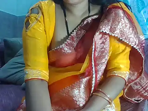 Snapshot of RINA_RANI_0 chatting on October 27, 2025, 1:53 am RINA RANI 0 online show from October 27, 2025, 1:53 am
