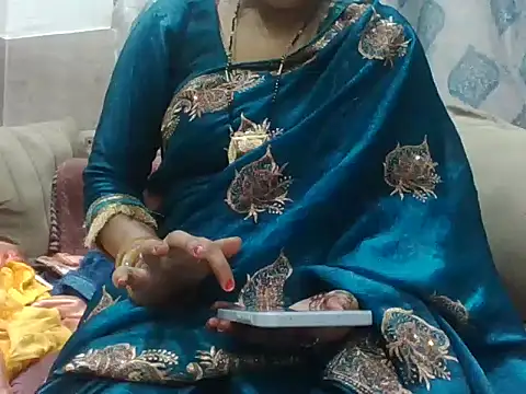 Snapshot of RINA_RANI_0 chatting on October 29, 2025, 12:13 am RINA RANI 0 online show from October 29, 2025, 12:13 am