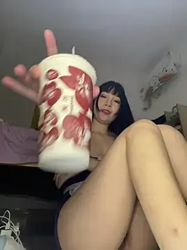 Xdouyaa online show from March 12, 2026, 1:17 pm