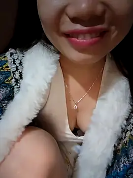 Meoweo 23 online show from November 21, 2025, 8:07 pm