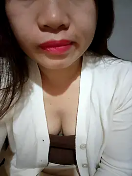 Meoweo 23 online show from December 19, 2025, 8:27 pm