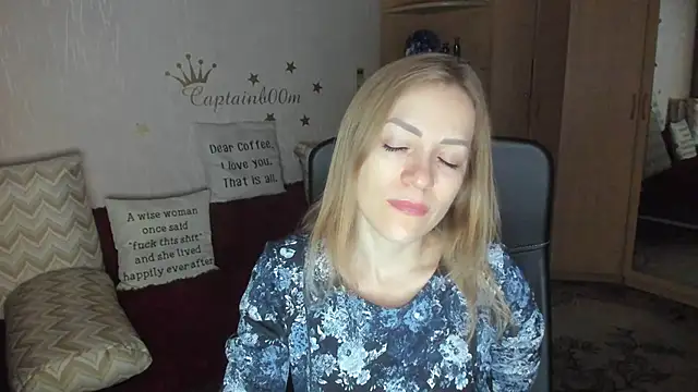 Tiffany Bates online show from October 14, 2025, 3:07 am