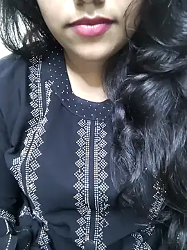 Miss Rose   online show from October 12, 2025, 9:14 pm