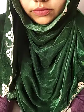 Miss Rose   online show from February 28, 2026, 5:52 am