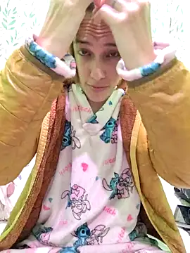 Lilo-skinny online show from October 18, 2025, 6:05 am