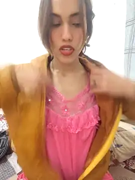 Lilo-skinny online show from October 25, 2025, 5:15 am