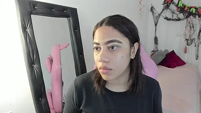 vanelope smith online show from November 3, 2025, 11:26 pm