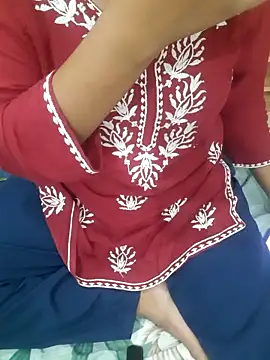 Snapshot of Minakshi_677 chatting on October 29, 2025, 5:53 am Minakshi 677 online show from October 29, 2025, 5:53 am