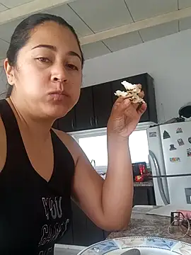 Snapshot of Maria_delos_angeles chatting on October 23, 2025, 12:37 pm Maria delos angeles online show from October 23, 2025, 12:37 pm