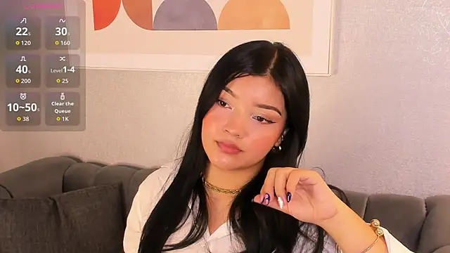 EmmaBlossom online show from October 13, 2025, 5:35 pm