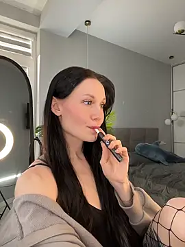 wildkkitten online show from March 4, 2026, 2:12 pm