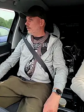 Snapshot of Young_Arab_and_Gay_Daddy chatting on November 14, 2025, 4:06 pm Young Arab and Gay Daddy online show from November 14, 2025, 4:06 pm