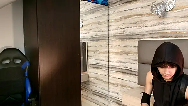 Lovers 21 online show from December 2, 2025, 11:56 pm