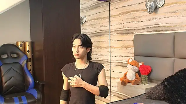 Lovers 21 online show from February 25, 2026, 3:49 am