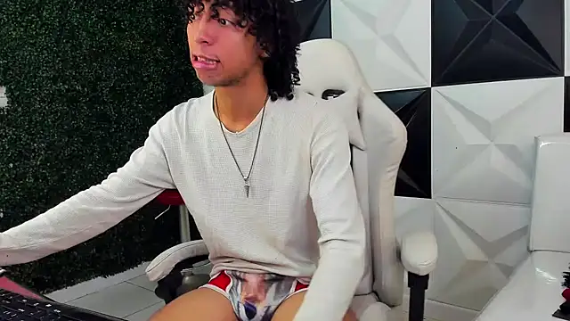 Snapshot of xion_ez chatting on February 23, 2026, 1:41 pm xion ez online show from February 23, 2026, 1:41 pm