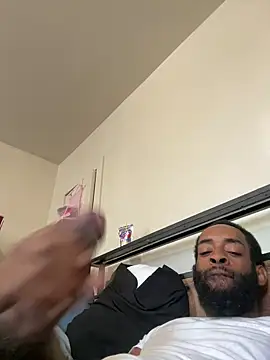 vaultclub online show from October 5, 2025, 1:20 pm