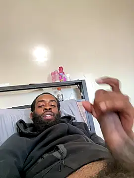 vaultclub online show from October 8, 2025, 9:34 pm