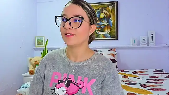 katiaa lovv online show from September 28, 2025, 12:21 pm