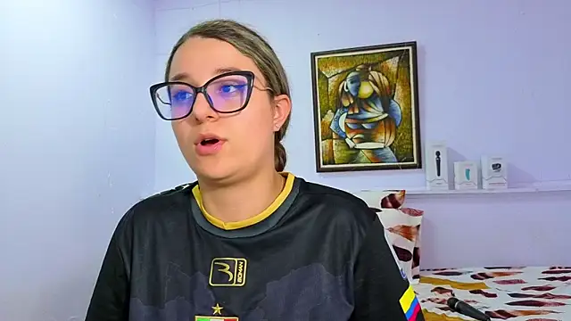 katiaa lovv online show from October 1, 2025, 11:55 pm