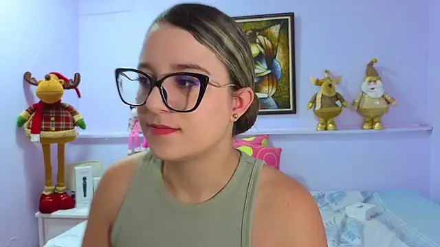 katiaa lovv online show from December 2, 2025, 12:10 pm