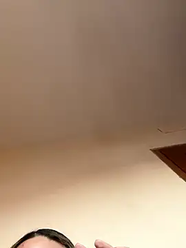 katiaa lovv online show from January 9, 2026, 3:59 pm