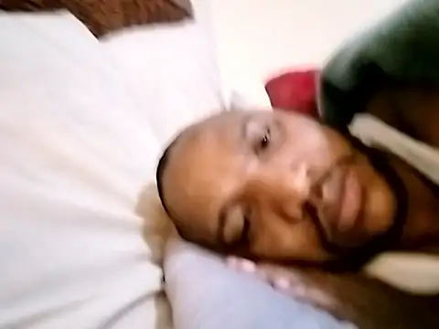 Juicylava2 online show from September 30, 2025, 12:15 am