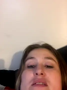 BuzzBunni69 online show from November 5, 2025, 9:20 am