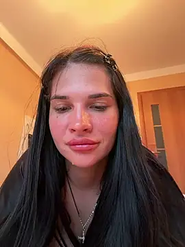 Alina XXXX  online show from May 13, 2026, 4:26 pm