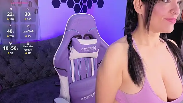 Snapshot of Angelina__Smith chatting on November 7, 2025, 8:20 pm Angelina Smith online show from November 7, 2025, 8:20 pm