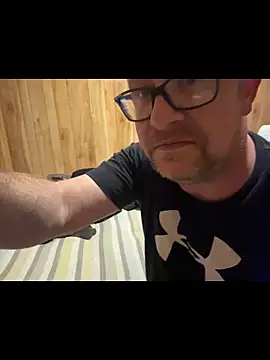 ibanezman4life online show from March 1, 2026, 9:33 am