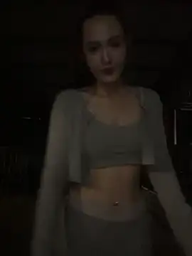 Quynhbabysexy online show from April 1, 2026, 2:25 pm