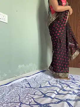 Lisa afreen online show from October 17, 2025, 6:49 am