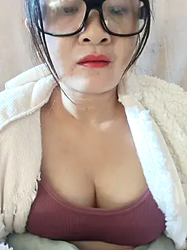 Paul-paul11 online show from November 28, 2025, 2:36 am