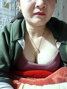 Paul-paul11 online show from February 15, 2026, 10:28 pm