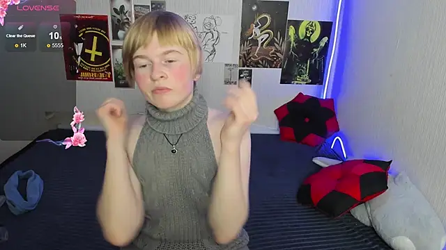 Cattie w  online show from December 20, 2025, 1:12 am