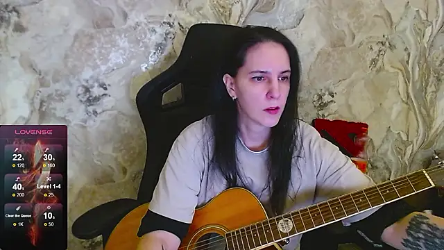 Irwi Tomboy online show from March 25, 2026, 3:18 pm