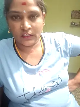 navyasree143 online show from November 22, 2025, 5:01 pm