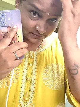 navyasree143 online show from December 4, 2025, 4:55 am