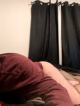 bear8t online show from October 25, 2025, 9:50 am