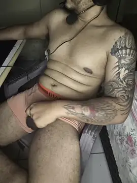 gtzmoreno online show from May 27, 2026, 3:14 am