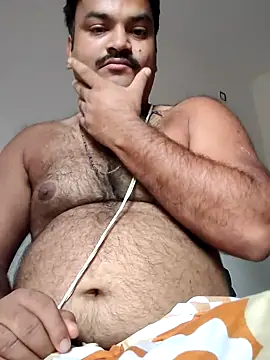 Snapshot of desiyouth94 chatting on October 17, 2025, 4:48 am desiyouth94 online show from October 17, 2025, 4:48 am