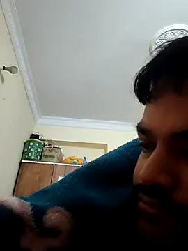 Snapshot of desiyouth94 chatting on November 2, 2025, 11:29 pm desiyouth94 online show from November 2, 2025, 11:29 pm