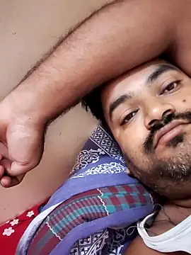 Snapshot of desiyouth94 chatting on November 4, 2025, 1:05 am desiyouth94 online show from November 4, 2025, 1:05 am