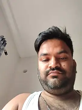 Snapshot of desiyouth94 chatting on November 7, 2025, 3:50 am desiyouth94 online show from November 7, 2025, 3:50 am