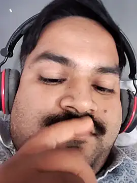 Snapshot of desiyouth94 chatting on November 18, 2025, 8:41 am desiyouth94 online show from November 18, 2025, 8:41 am