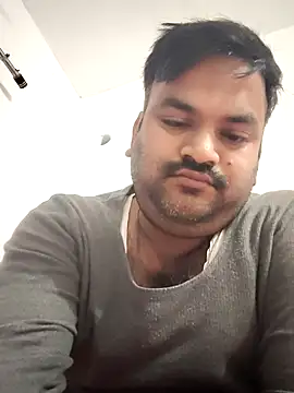 Snapshot of desiyouth94 chatting on November 21, 2025, 12:21 am desiyouth94 online show from November 21, 2025, 12:21 am