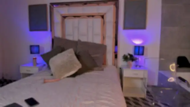 Violeta dh online show from November 5, 2025, 12:05 pm